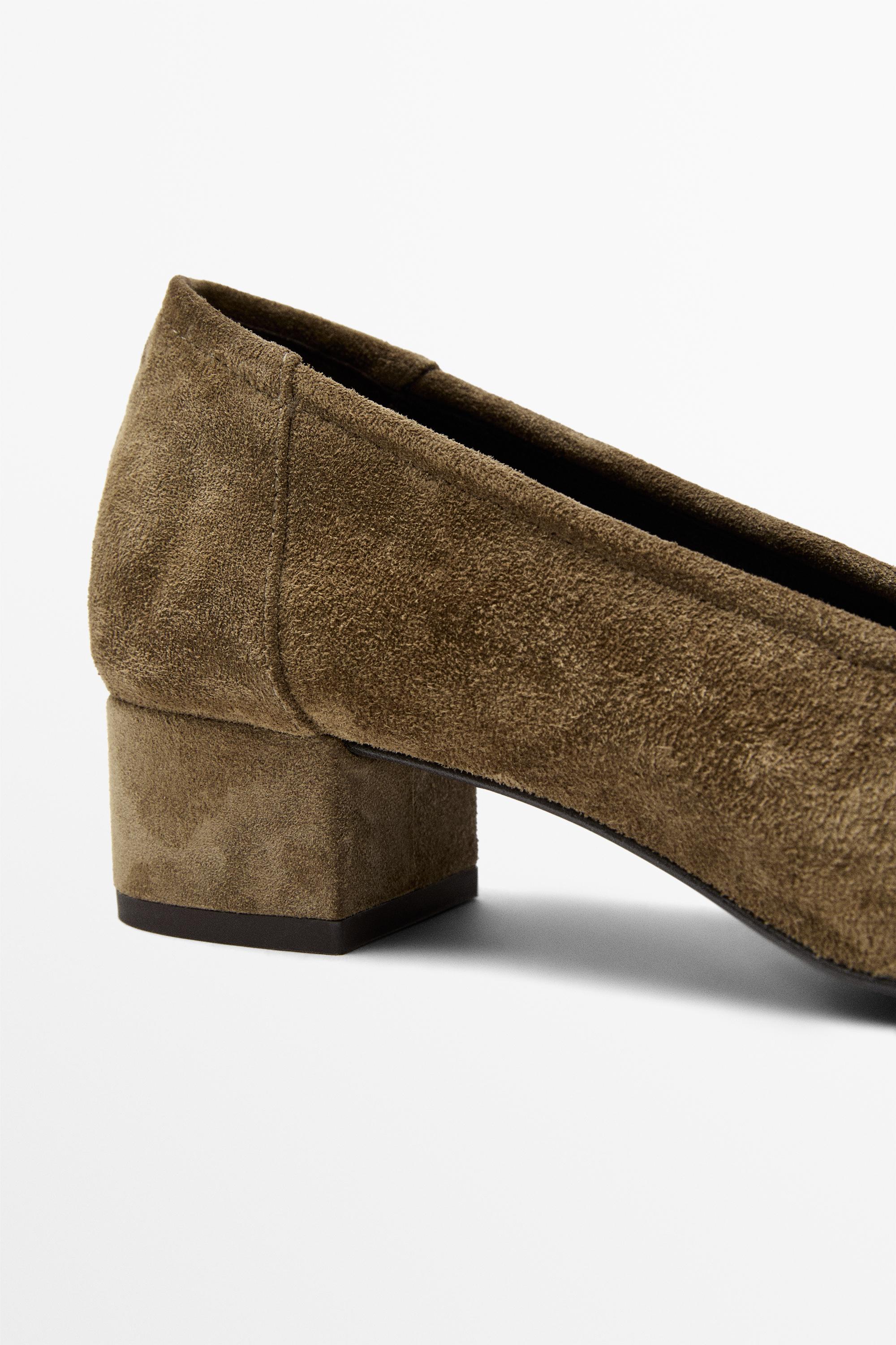 High-heel ballerinas